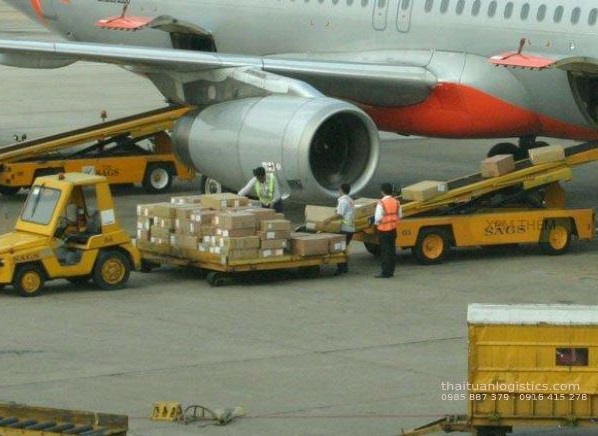 Vận tải bằng đường hàng không - Vận Tải Thái Tuấn - Công Ty TNHH Tập Đoàn Thái Tuấn Logistics